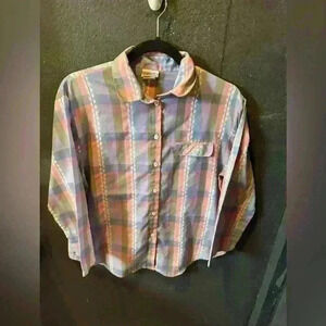 Women’s Koret Button Down Long Sleeve Shirt light weight Size 12